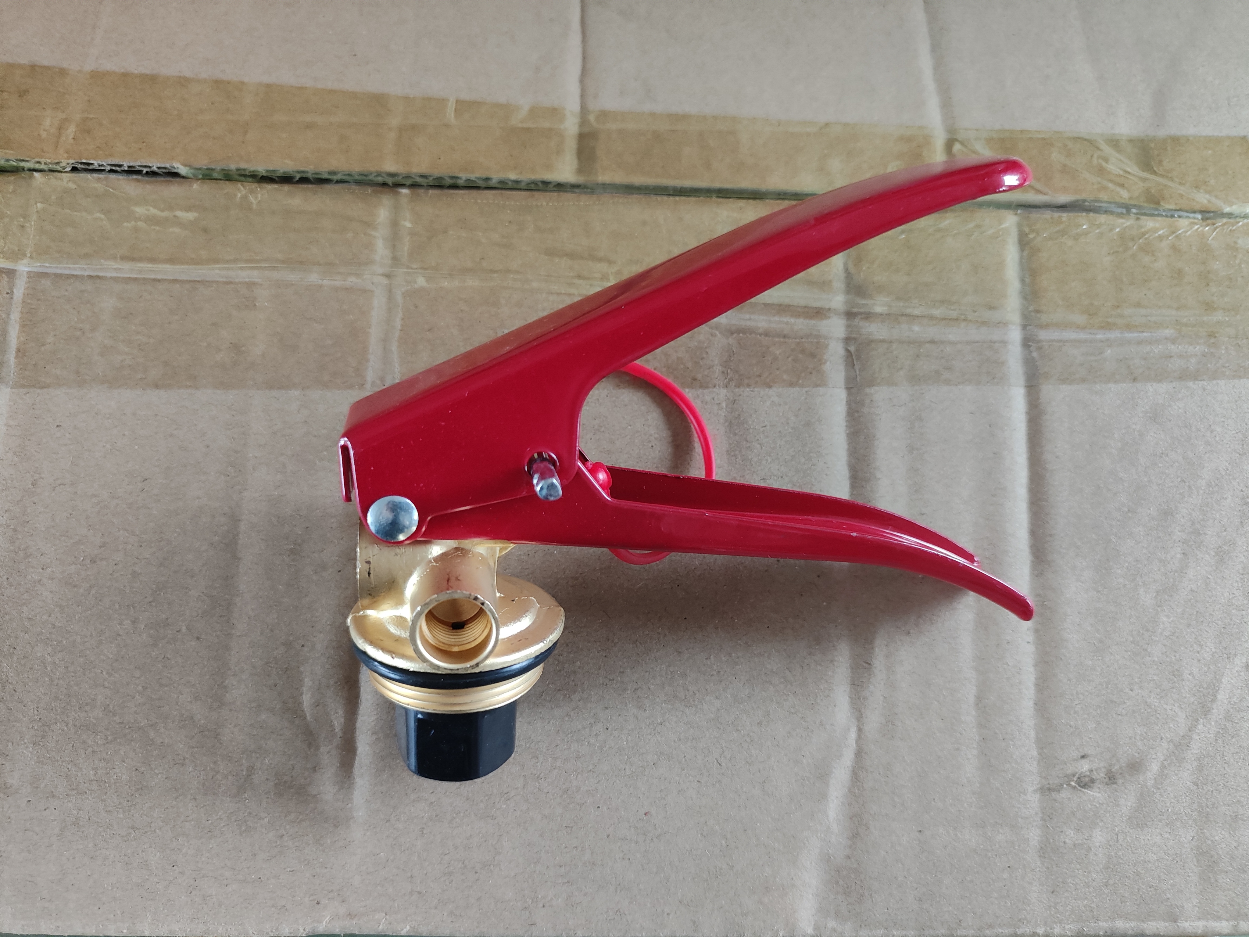 صمام طفاية حريق مسحوق جاف M30