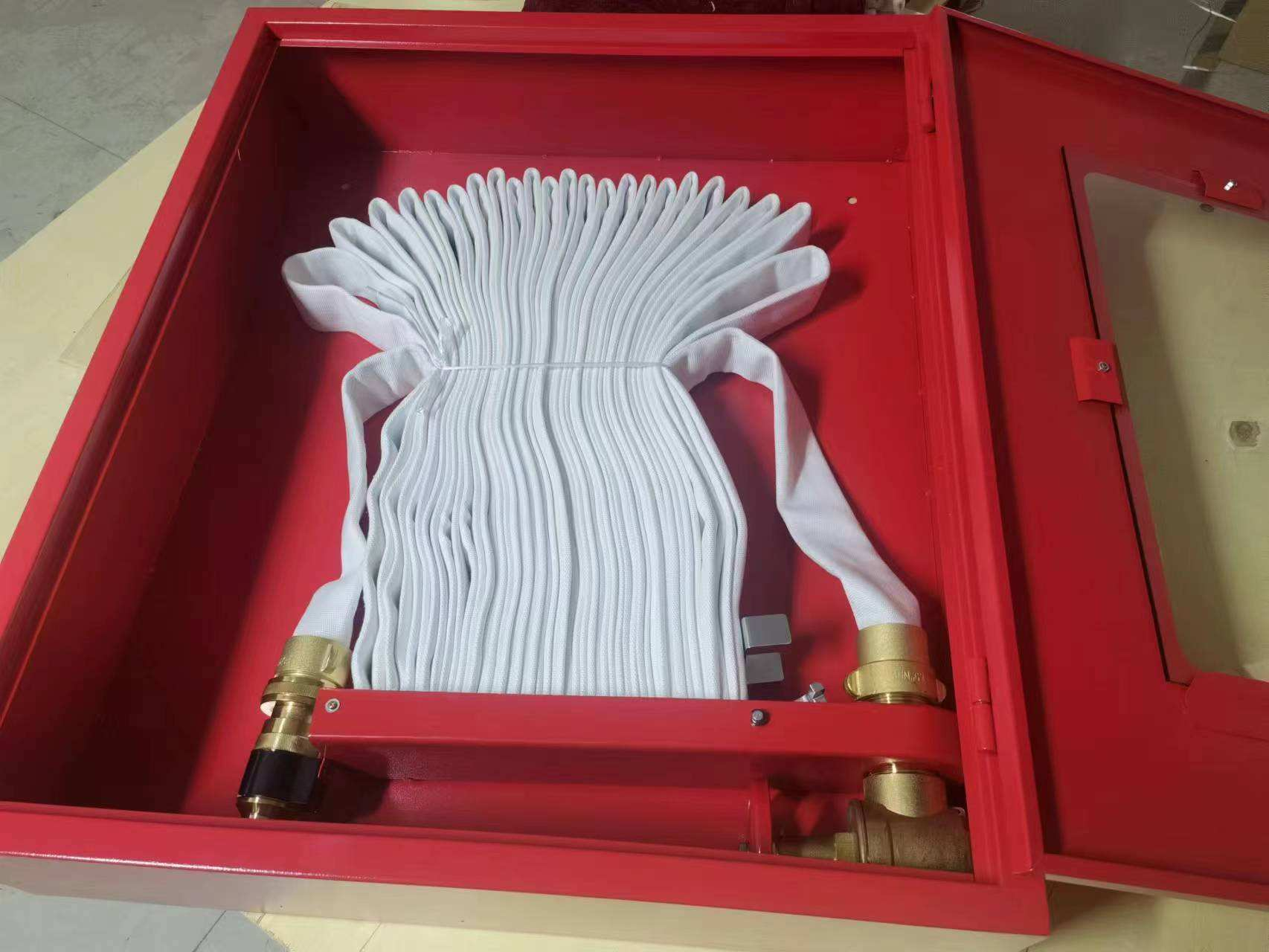 خزانة خرطوم صمام خرطوم الحريق من الفولاذ الكربوني 1.2 مم